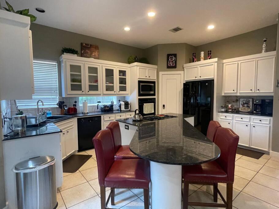 Wanderlust Villa Near Galleria Mall Houston Esterno foto